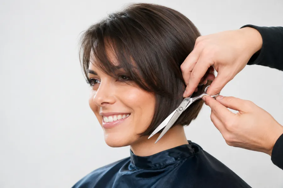 Corte de cabelo feminino e masculino em salão Maison Soleil, Jardins, São Paulo